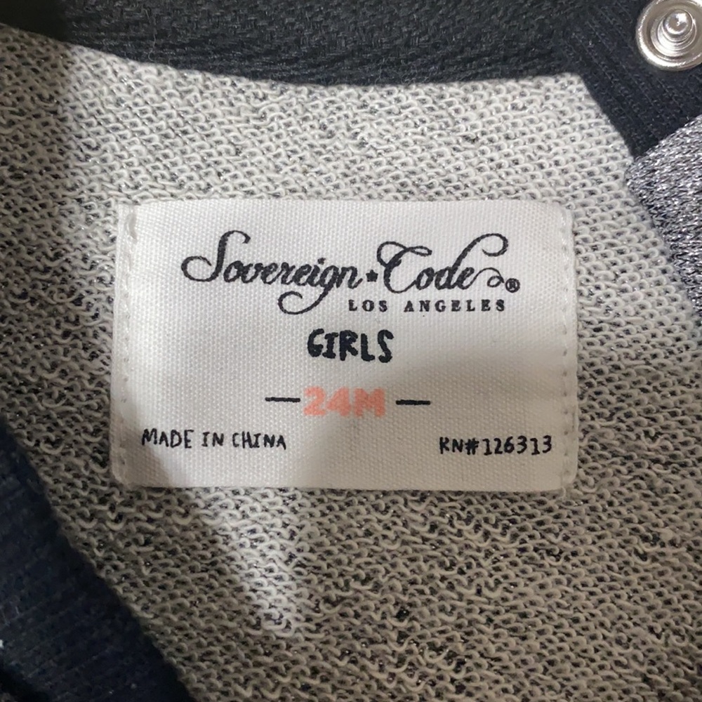 Sovereign Code 2 PC Set - Picture 6 of 8